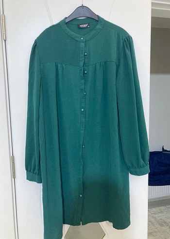 Düğmeli Uzun Kollu Yeşil Kadın Tunik - Görsel 2