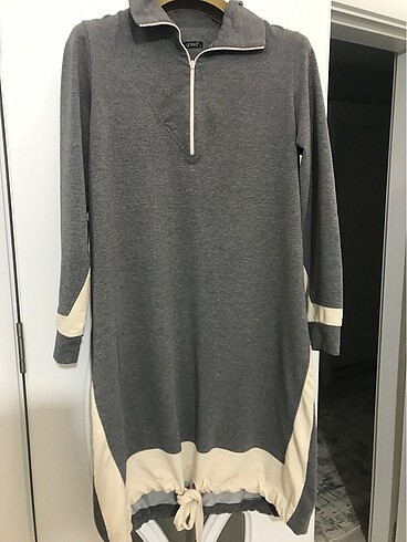 Ghisa tunik