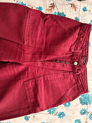 Trendyol & Milla Bol paça bordo pantolon