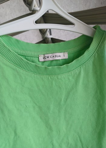 LCW Casual Yeşil Kadın Tişört