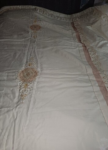 Brillife yatak örtüsü - Görsel 12