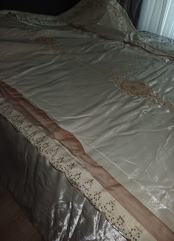 Brillife yatak örtüsü - Görsel 13