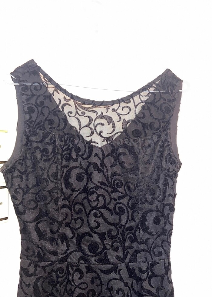 Siyah Kadife Desenli Elbise - Görsel 3