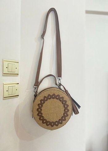Deri Detaylı İşlemeli Yuvarlak Bohem Çanta - Görsel 5