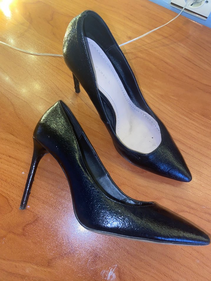 Siyah Deri Stiletto Tokalı Topuklu - Görsel 2