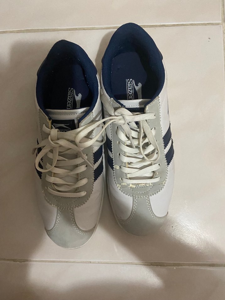 Gri Çizgili Beyaz Kadın Spor Ayakkabı - Görsel 4