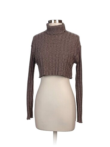 Zara Bluz %70 İndirimli.