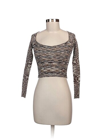 Bershka Bluz %70 İndirimli.
