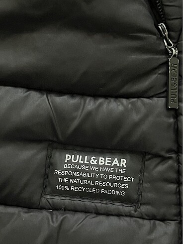 l Beden şişme mont pull and bear