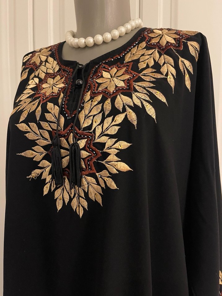 Boncuk İşlemeli Siyah Uzun Kadın Elbise - Görsel 4