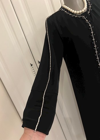 Boncuk İşlemeli Siyah Ferace - Görsel 4