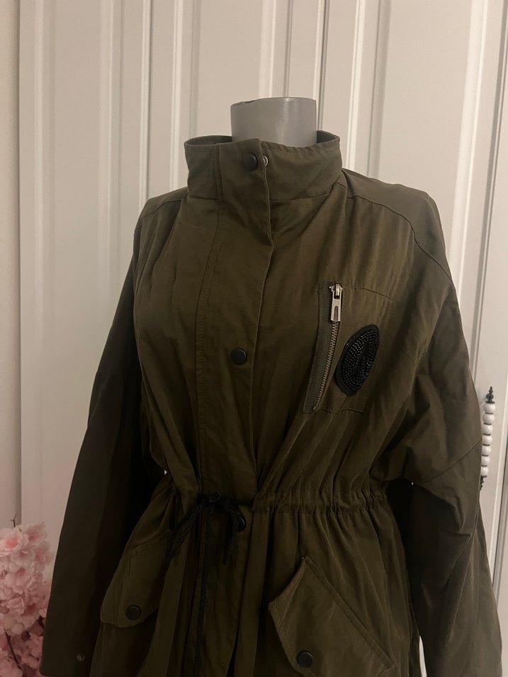 Kahverengi Kuşaklı Uzun Kadın Ceket - Görsel 2