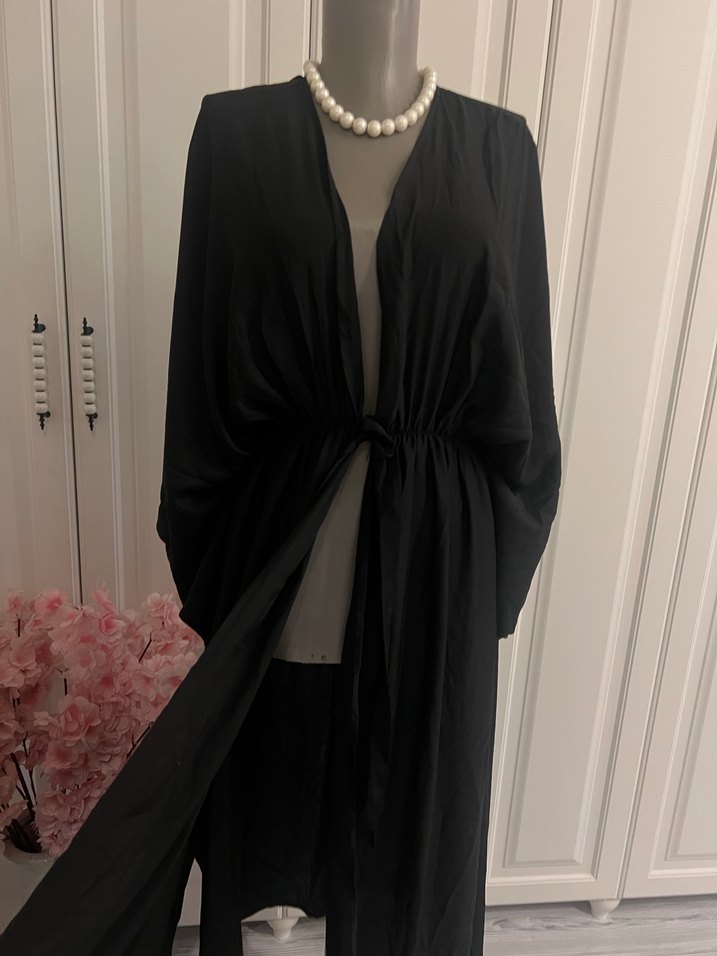 Siyah V Yaka Uzun Drapeli Kadın hırka - Görsel 5