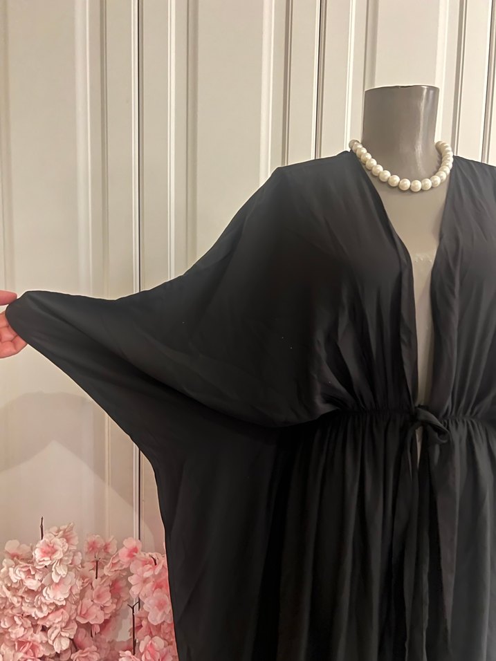 Siyah V Yaka Uzun Drapeli Kadın hırka - Görsel 2