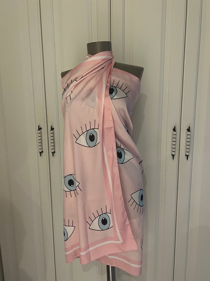 Pembe Dökümlü Saten Kadın pareo - Görsel 2