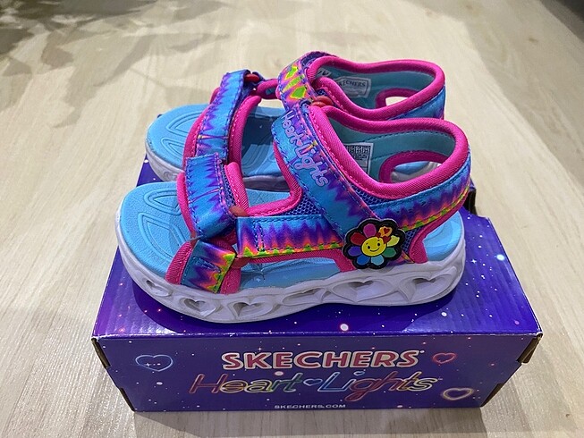 Skechers sandalet
