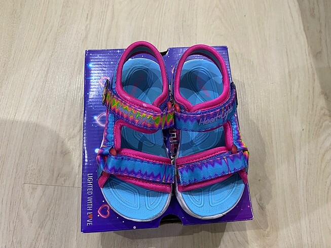 25 Beden Skechers sandalet