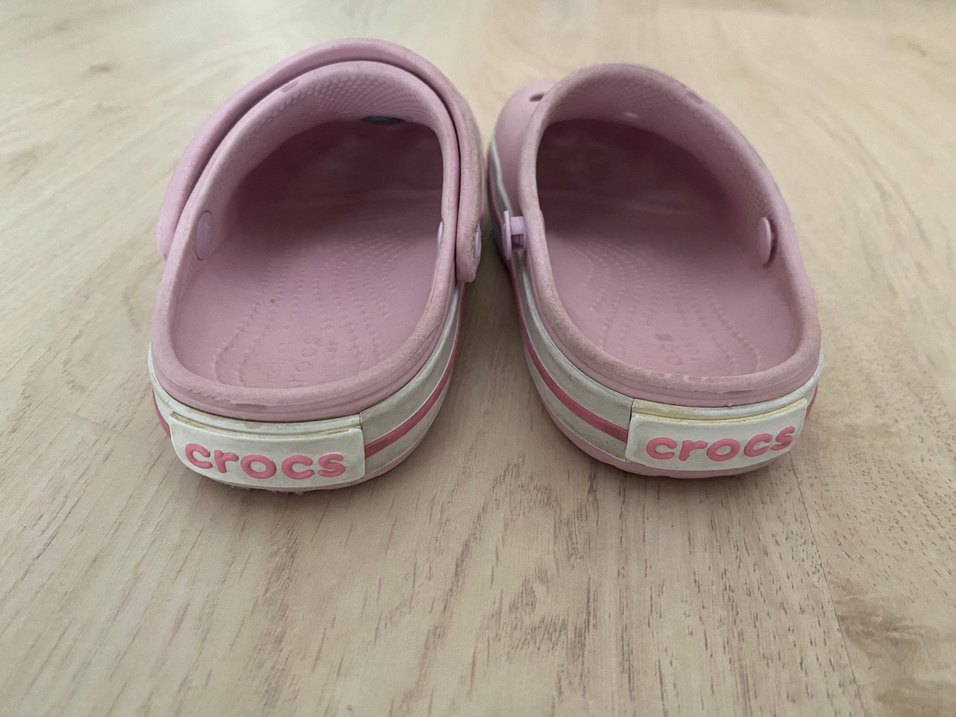 Crocs Pembe Kız Çocuk Terlikleri - Görsel 2