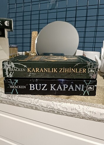 Karanlık zihinler ve buz kapanı 