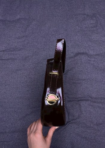 Kahverengi Deri Tokalı Kadın Çantası - Görsel 2