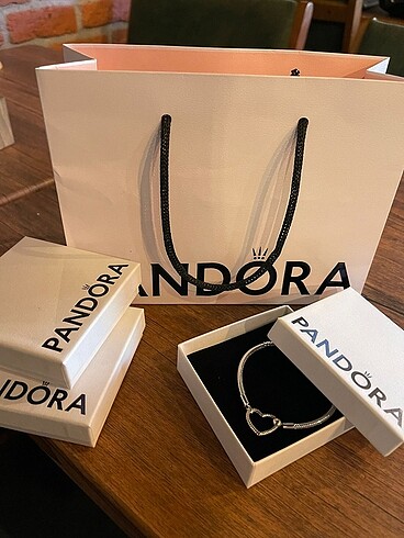 Pandora Pandora Kalpli Bileklik