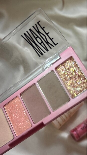 Missha Wakemake palet