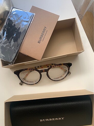 Burberry gözlük