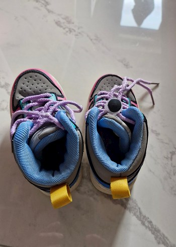 Renkli Bağcıklı Kız Çocuk Spor Ayakkabısı - Görsel 4