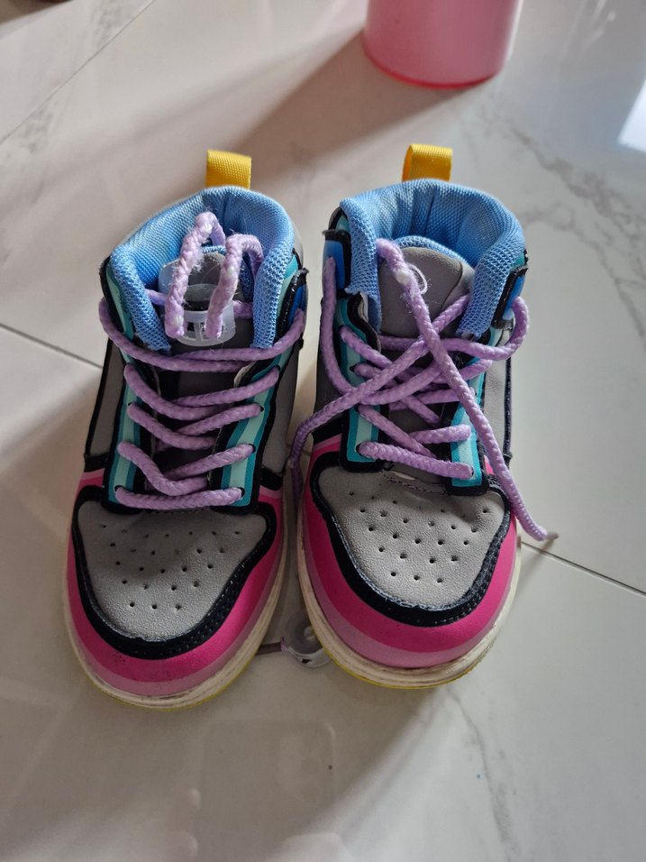 Renkli Bağcıklı Kız Çocuk Spor Ayakkabısı - Görsel 2