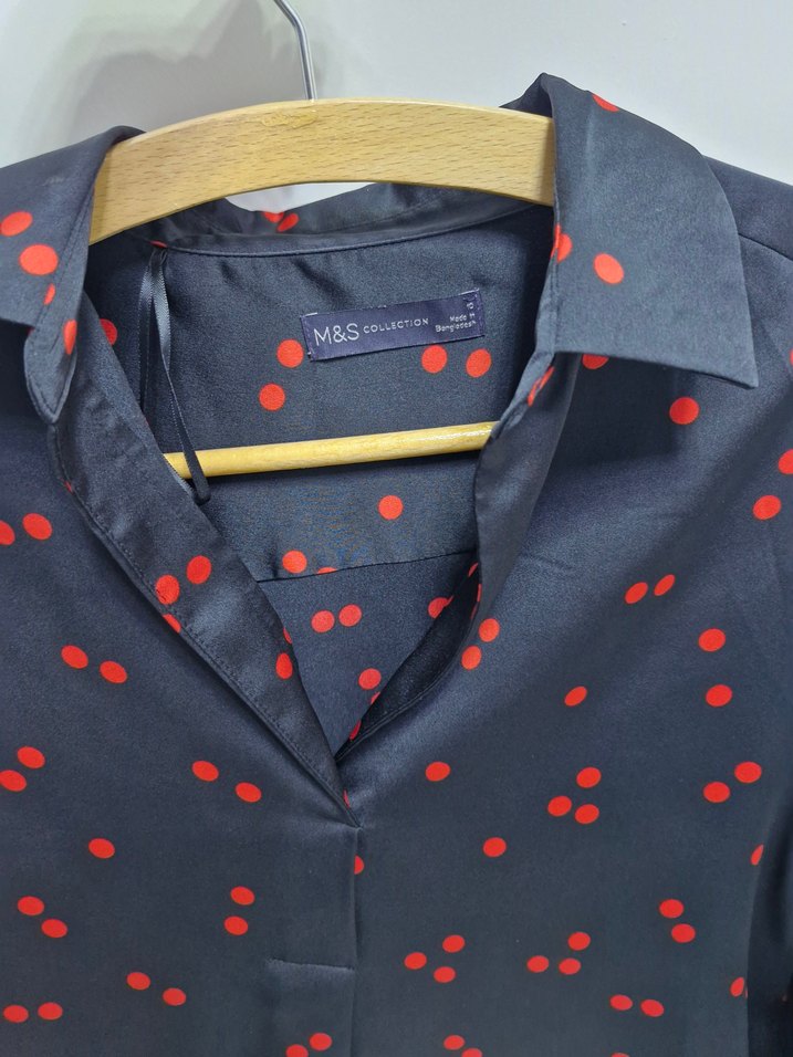 M&S Kırmızı Puantiyeli Uzun Kollu Kadın Gömlek - Görsel 3
