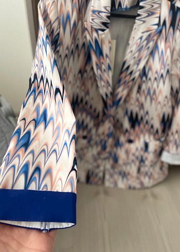 l Beden çeşitli Renk Kadın Çok Renkli Tie-Dye Desenli Midi Blazer