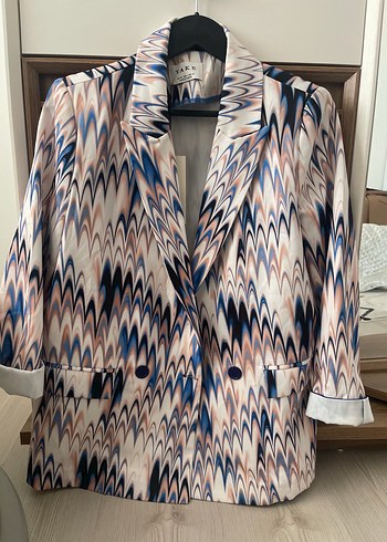 l Beden Kadın Çok Renkli Tie-Dye Desenli Midi Blazer