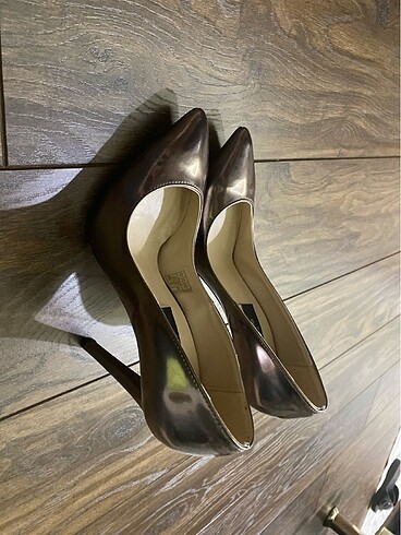 38 Beden People fabrika stiletto bronz renk