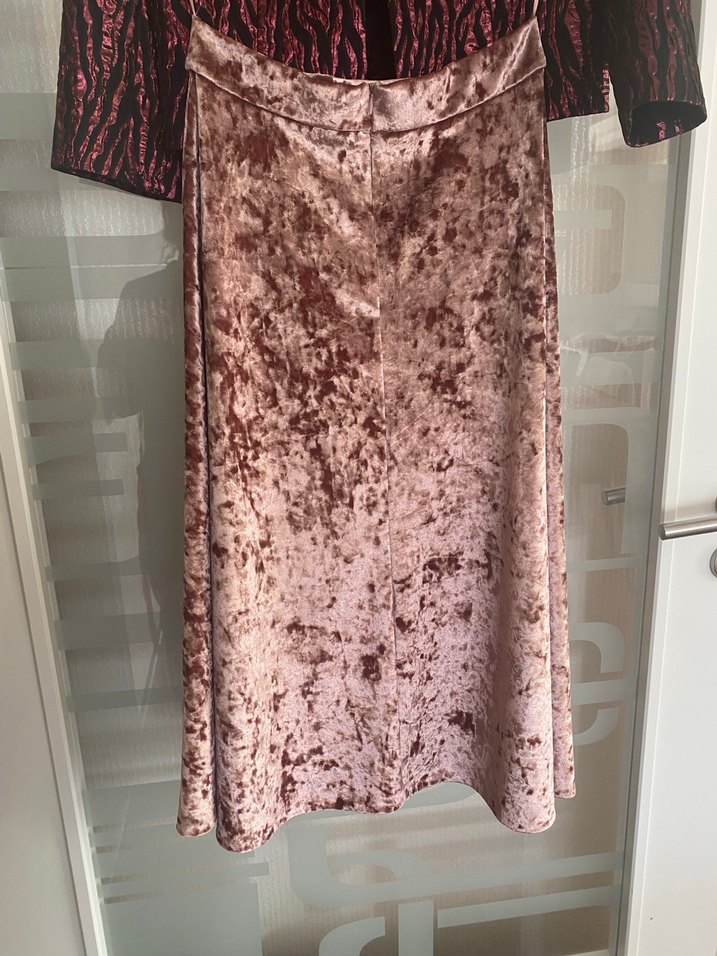 Pudra  Kadın Uzun parlak kadife  Etek Mert Aslan Night Zoom - Görsel 3