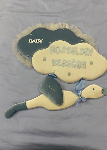 Diğer Bebek Bulut ve Kuğu Figürlü Pastel Mavi kapı süsü