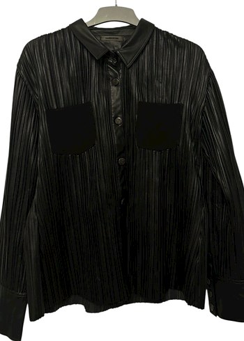 Kadın Pilili Siyah Deri Ceket-Gömlel - Görsel 2