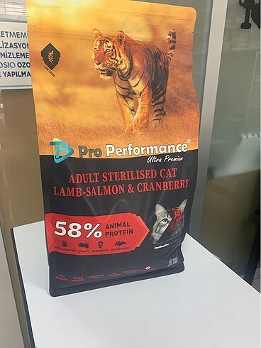 Pro performance kedi maması