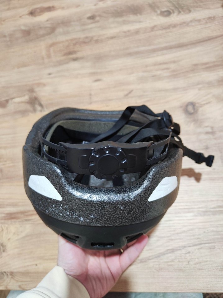 Siyah Bisiklet kaskı - Görsel 4