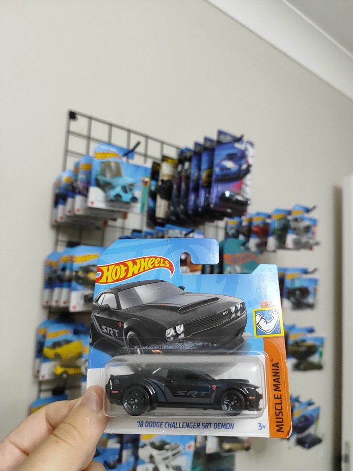 Hot Wheels Dodge Challenger SRT Demon | Gardrops