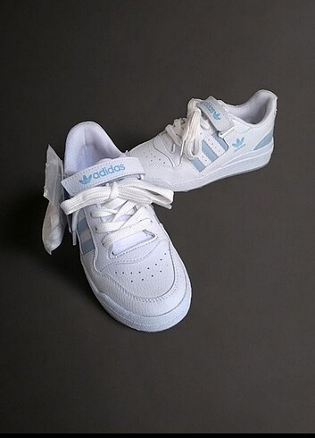 Adidas bayan spor ayakkabı 