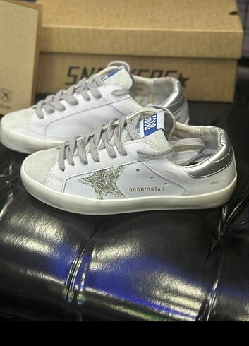 37 Beden Golden goose deluxe bayan spor ayakkabı 