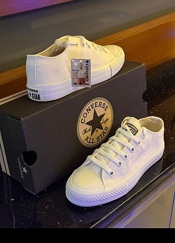 Converse bayan spor ayakkabı