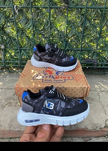 23 Beden North blue ışıklı çocuk spor ayakkabı 