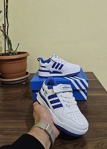 Adidas çocuk spor ayakkabı 