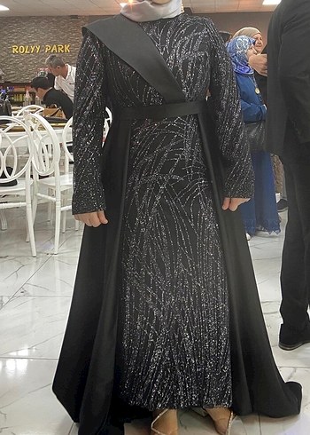 Siyah Uzun Kollu Gotik Kadın Elbisesi - Görsel 2