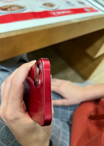  iPhone 13  128 GB  Kırmızı - Görsel 4