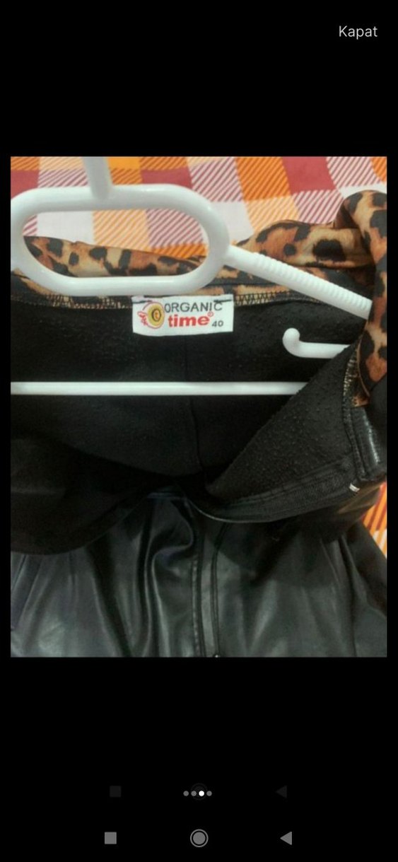 Siyah Uzun Deri Kadın Pardesü - Görsel 3