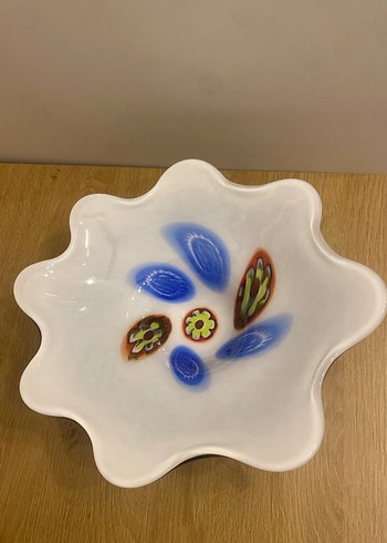 Mavi Çiçek Desenli Dalgalı Kenarlı Özel Yapım Cam Tabak - Görsel 2