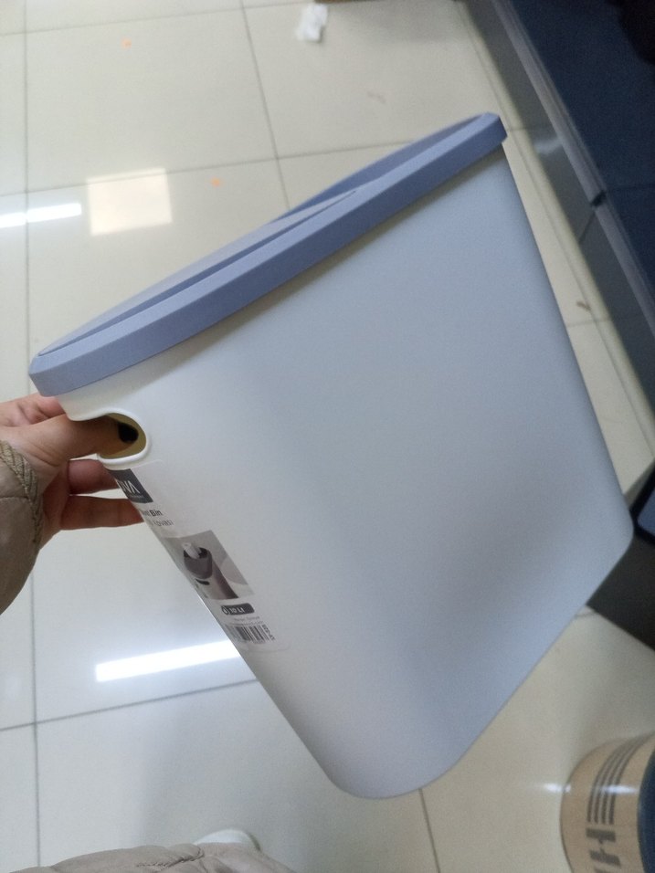 LOVA Beyaz 10 L Kapaklı Çöp Kutusu - Görsel 3