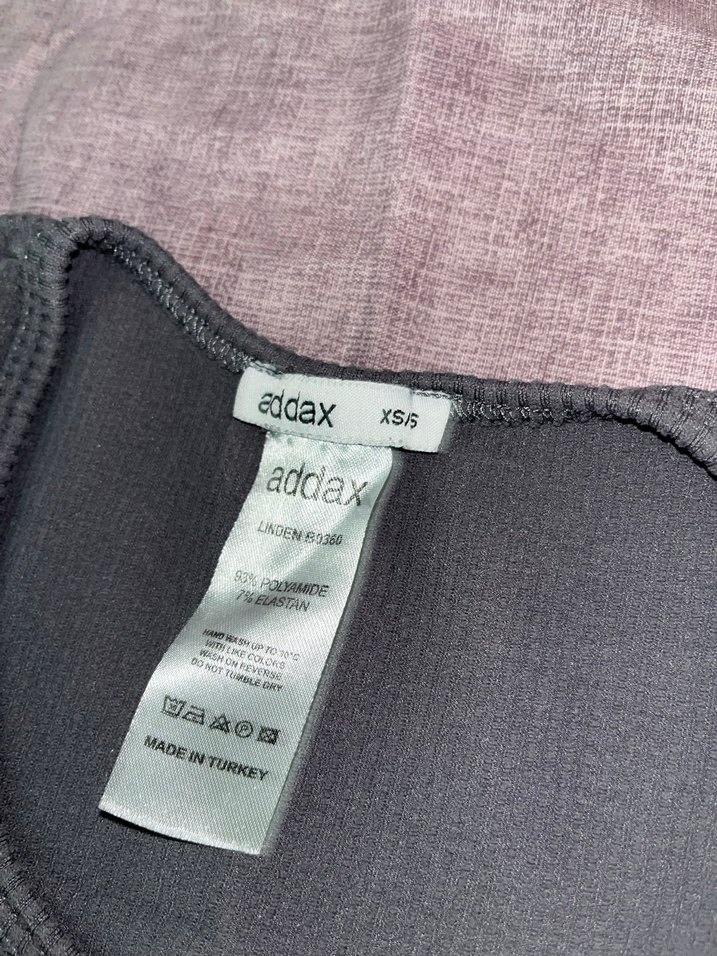 Gri Yarım Crop - Görsel 2